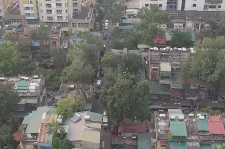 [Video] Hà Nội: Áp lực khi nâng tầng cải tạo chung cư cũ