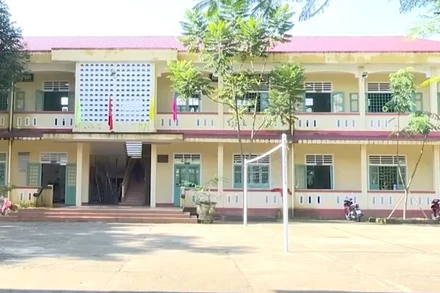 [Video] Nhiều địa phương miễn 100% học phí cho học sinh và trẻ mầm non