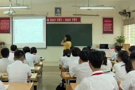 [Video] Hà Nội tăng mạnh chỉ tiêu vào lớp 10 chuyên trong năm học 2025-2026