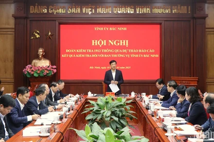 Đồng chí Nguyễn Duy Ngọc, Ủy viên Bộ Chính trị, Bí thư Trung ương Đảng, Chủ nhiệm Ủy ban Kiểm tra Trung ương chủ trì Hội nghị.