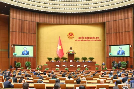 Chủ tịch Quốc hội Trần Thanh Mẫn phát biểu bế mạc Kỳ họp bất thường lần thứ 9, Quốc hội khóa XV.