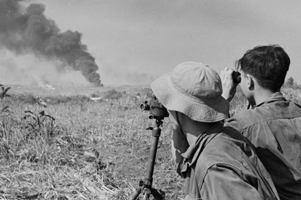 Quân giải phóng trong chiến dịch Tây Nguyên. (Ảnh: TTXVN)