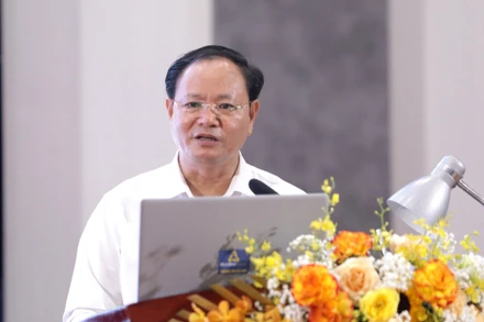 Thứ trưởng Tài nguyên và Môi trường Lê Minh Ngân thông tin về Luật Đất đai sửa đổi