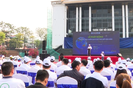 Quang cảnh lễ phát động hưởng ứng Giờ Trái đất năm 2025.