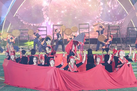 Nhiều hoạt động văn hóa, văn nghệ đặc sắc được tổ chức trong suốt kỳ nghỉ lễ năm nay.