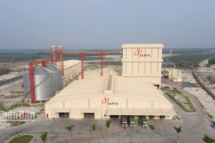 Tổ hợp Thức ăn chăn nuôi-trang trại-thực phẩm hoàn toàn tự động của Japfa Việt Nam được đầu tư tại Bình Phước.