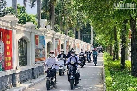 Đầu tư hạ tầng theo tiêu chuẩn thành phố loại II ở thành phố Chí Linh. (Ảnh: QUỐC VINH)