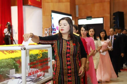 Chất lượng cán bộ, công chức, viên chức là người dân tộc thiểu số trong cơ quan Đảng, Nhà nước ở Đắk Nông còn thấp, chỉ đạt 10,3%. 