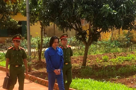 Công an thành phố Gia Nghĩa, tỉnh Đắk Nông bắt đối tượng Hoàng Công Trường. (Ảnh: Công an tỉnh Đắk Nông)