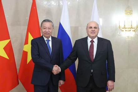 Tổng Bí thư Tô Lâm hội kiến Thủ tướng Liên bang Nga Mikhail Mishustin. (Ảnh: THỐNG NHẤT/TTXVN)