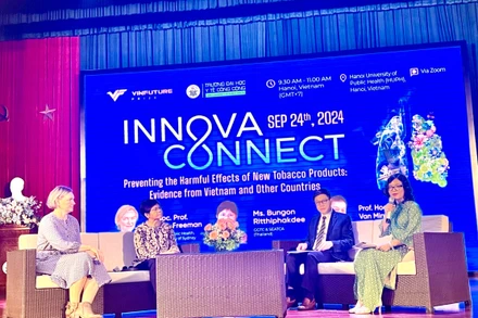 Hội thảo được tổ chức trực tiếp và trực tuyến với một số nước trên thế giới để chia sẻ kinh nghiệm phòng chống tác hại thuốc lá mới.