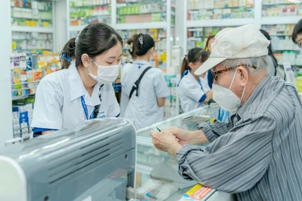 FPT Long Châu chính thức mang giải pháp mới trong điều trị cho người bị bệnh mỡ máu. 