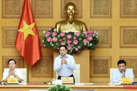 Thủ tướng Phạm Minh Chính chủ trì làm việc về bảo đảm ổn định kinh tế vĩ mô.