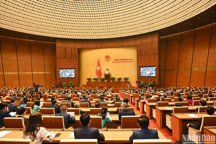 Quang cảnh kỳ họp bất thường lần thứ 4 tại Hội trường Diên Hồng. (Ảnh: DUY LINH)