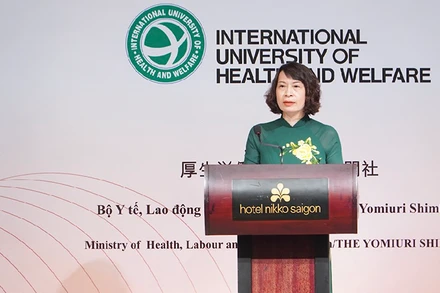 PGS.TS Nguyễn Thị Liên Hương, Thứ trưởng Y tế phát biểu tại chương trình.