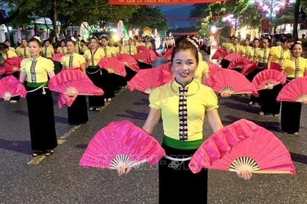 Tổng duyệt Chương trình Lễ vinh danh “Nghệ thuật Xòe Thái” và khai mạc Lễ hội Văn hóa-Du lịch Mường Lò