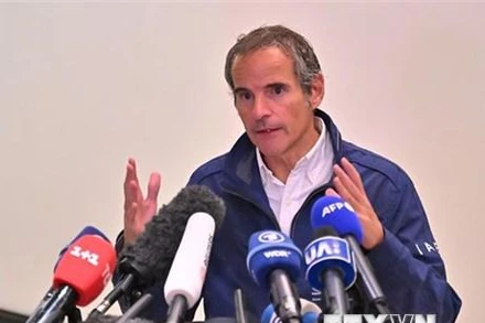 Tổng Giám đốc IAEA Rafael Grossi phát biểu tại cuộc họp báo ở Kiev, Ukraine, ngày 6/10/2022. (Ảnh: TTXVN)