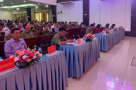 Quang cảnh hội nghị.