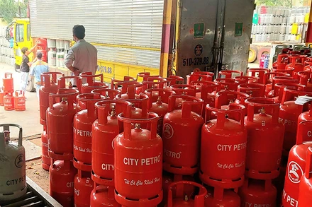 Giá gas tại Thành phố Hồ Chí Minh tăng 26.000 đồng/bình 12kg