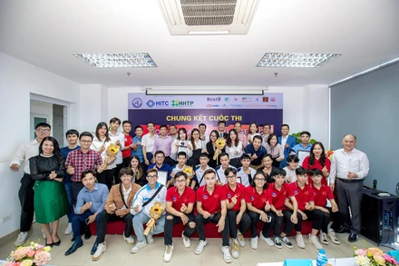 Các đội tham gia thi vòng chung kết.