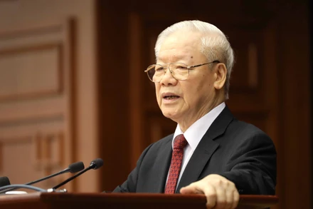 Bài phát biểu của Tổng Bí thư Nguyễn Phú Trọng tại Lễ khánh thành công trình Tượng đài Bác Hồ với các dân tộc Tây Nguyên ở Gia Lai