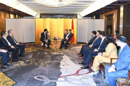 Quang cảnh buổi tiếp lãnh đạo Tập đoàn MOECO.