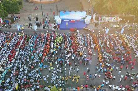 Hơn 10.000 người tham dự Giải việt dã leo núi Hải Đăng.