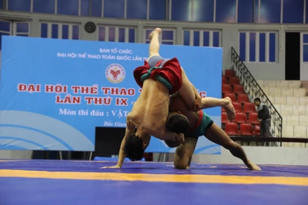 Các vận động viên hạng 51kg thi đấu.