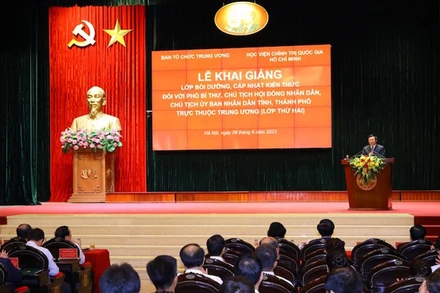 Quang cảnh Lễ khai giảng Lớp bồi dưỡng. (Ảnh: dangcongsan.vn)