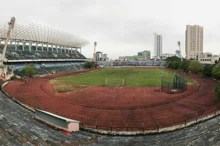 “Chảo lửa” Chi Lăng hiện tại, là nơi đang được các vận động viên thể hình, đội bóng “mượn nhờ” để luyện tập.