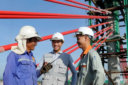 Tiếp tục phát huy bản lĩnh vững vàng, tư duy sáng tạo để lãnh đạo phát triển kinh tế trong thời kỳ mới