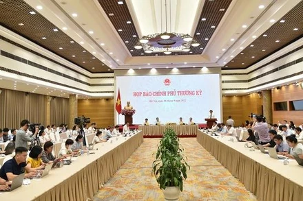 Quang cảnh buổi họp báo. (Ảnh: VGP)