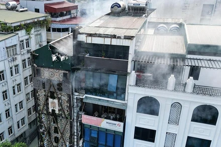 Tổ trinh sát của Trung tá Đặng Anh Quân, Đội trưởng, Trung úy Đỗ Đức Việt và Binh nhì Nguyễn Đình Phúc, chiến sĩ nghĩa vụ đã hướng dẫn, cứu nạn được 8 người trước khi hy sinh...