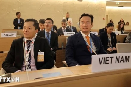 Đại sứ Mai Phan Dũng - Trưởng Phái đoàn Việt Nam tại Geneva tham dự phiên khai mạc Hội đồng Nhân quyền Liên hợp quốc khóa 58. (Ảnh: ANH HIỂN/TTXVN)