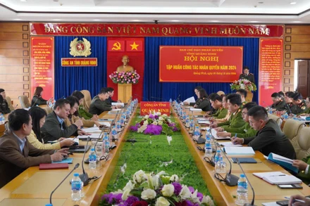 Toàn cảnh hội nghị