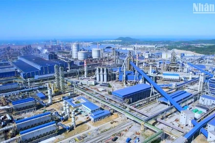 Khu liên hợp sản xuất gang thép Hòa Phát Dung Quất tại Khu kinh tế Dung Quất (Quảng Ngãi).