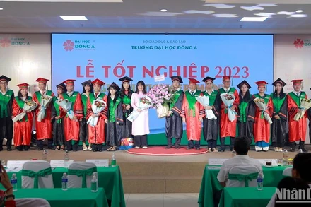 Nhiều sinh viên Trường đại học Đông Á Đà Nẵng có việc làm tại Nhật Bản. 