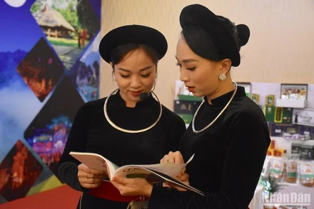 Tỉnh Tuyên Quang tổ chức hội nghị xúc tiến, quảng bá du lịch tại miền trung. (Ảnh: ANH ĐÀO)