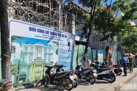 Hiện trường nơi xảy ra vụ tai nạn lao động thương tâm. (Ảnh: ANH ĐÀO)