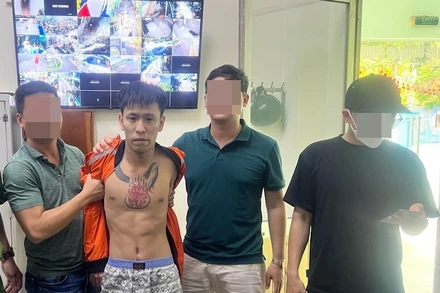 Đối tượng Lê Đình Hải bị bắt giữ. (Ảnh: Công an cung cấp)