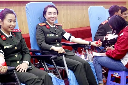 Hoạt động hiến máu nhân đạo luôn được cán bộ, chiến sĩ Công an Nghệ An hưởng ứng nhiệt tình.