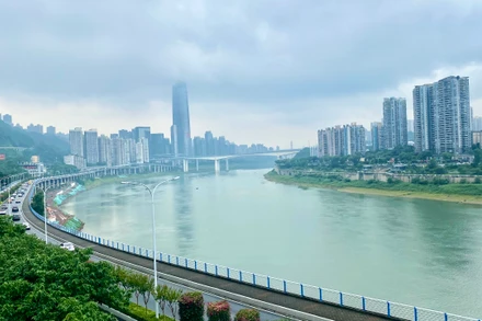 Thành phố Trùng Khánh, nơi hợp lưu của sông Dương Tử và Gia Lăng