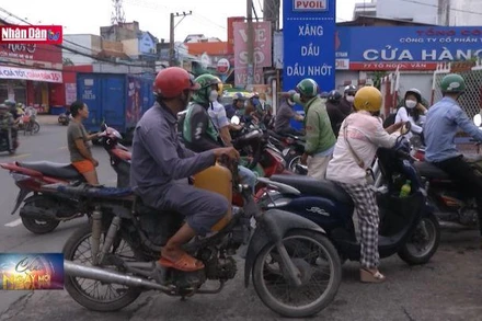 Khuyến cáo người dân không tích trữ xăng dầu trong nhà