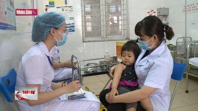 Trao đổi với chuyên gia về chủ động phòng dịch sởi bùng phát ở nước ta