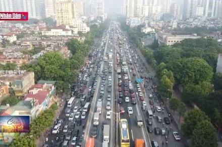 Phát hiện hàng loạt xe đi vào làn khẩn cấp vành đai 3