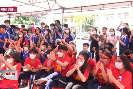 Lan tỏa tình yêu biển, đảo quê hương