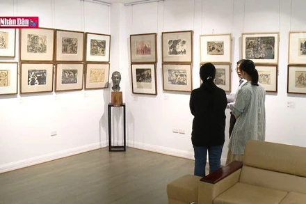 Giữ gìn vẻ đẹp Việt qua tranh khắc gỗ