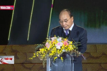 Chủ tịch nước dự Lễ vinh danh nữ sĩ Hồ Xuân Hương