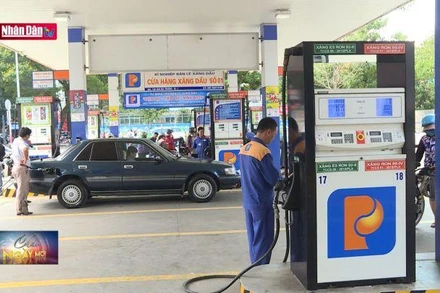 Các cây xăng Petrolimex tại Hà Nội sẽ bán hàng 24/24h