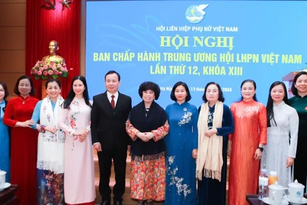 Các đại biểu tham dự hội nghị. 
